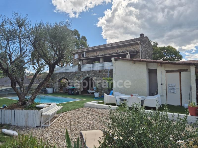 Maison en pierre - 180 m² - 6 pièces