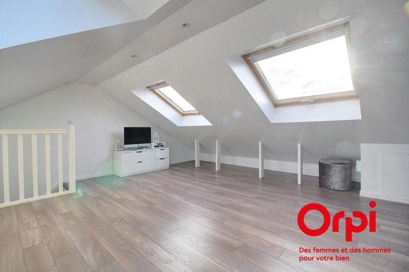 Appartement - 110 m² - 5 pièces