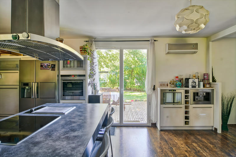 Maison - 100 m² - 4 pièces