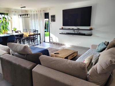 Maison - 165 m² - 6 pièces