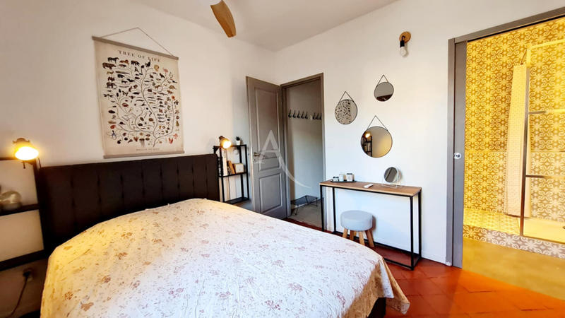 Maison - 96 m² - 5 pièces