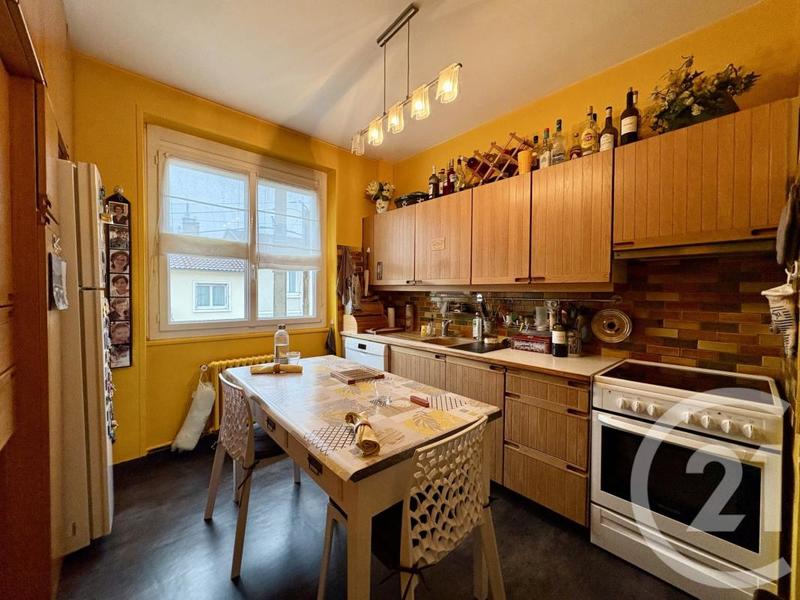 Maison - 165 m² - 6 pièces