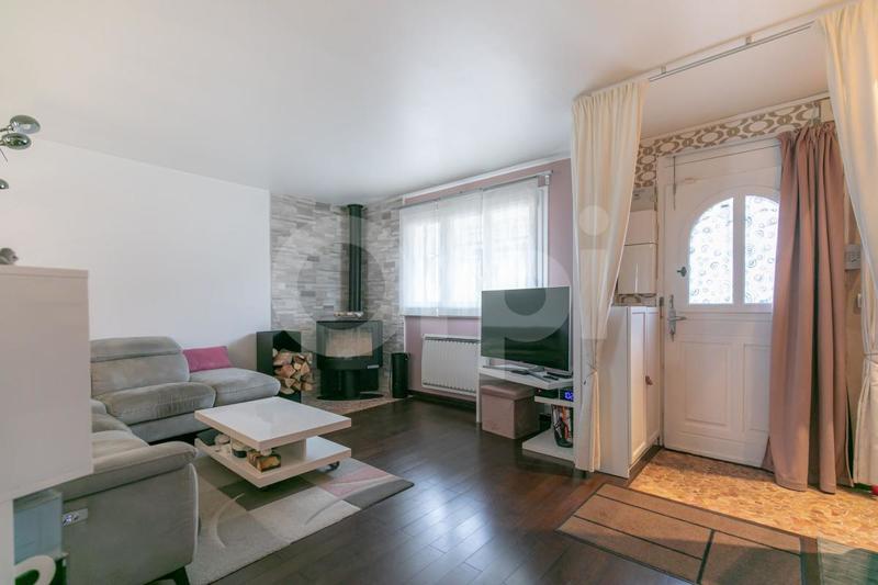 Maison - 102 m² - 5 pièces