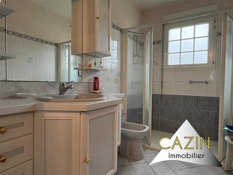 Maison - 104 m² - 4 pièces