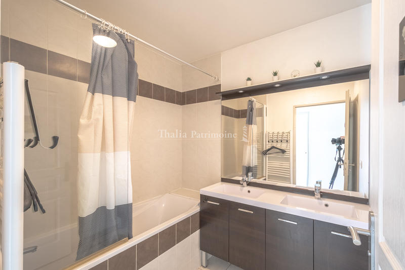 Maison - 96 m² - 4 pièces