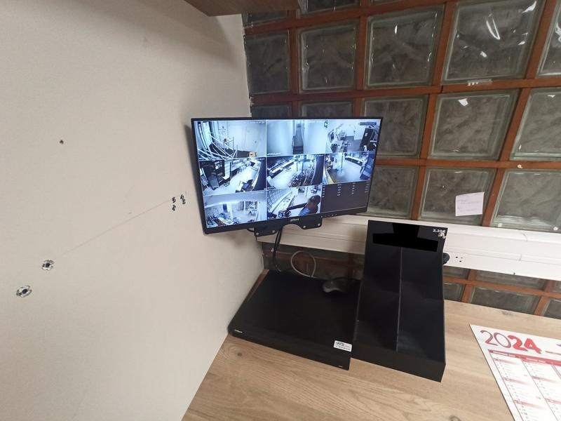 Local commercial - 320 m²