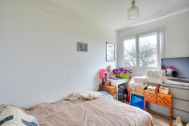 Maison - 77 m² - 5 pièces