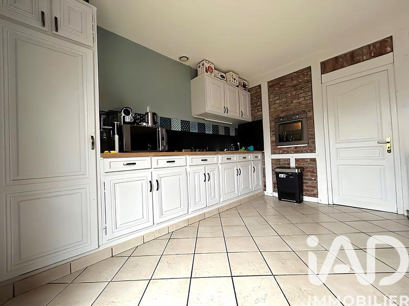 Maison - 298 m² - 8 pièces