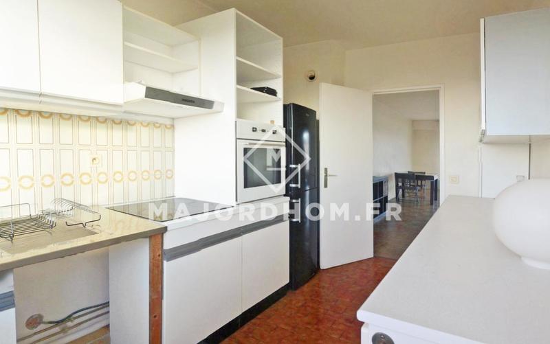 Appartement - 80 m² - 4 pièces