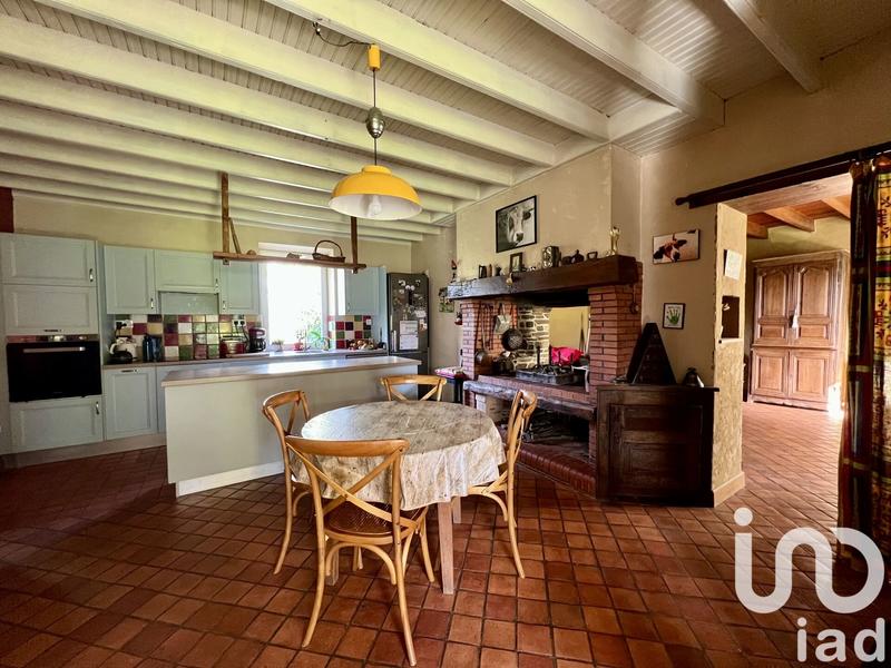 Maison de campagne - 208 m² - 10 pièces