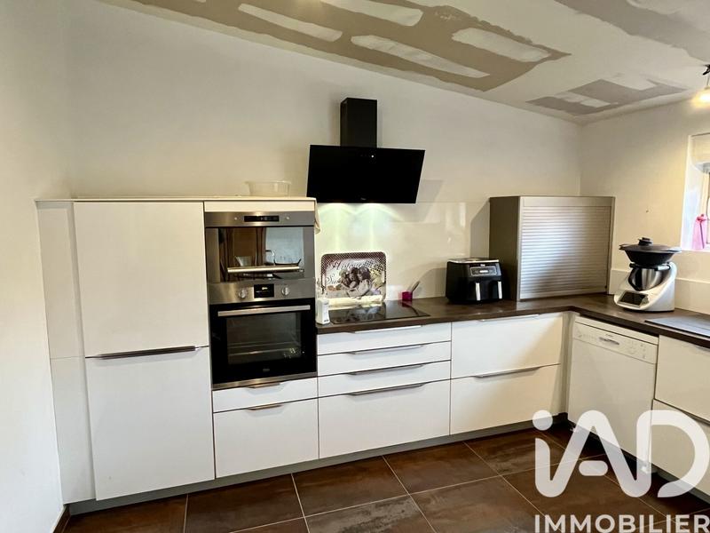 Maison - 151 m² - 7 pièces