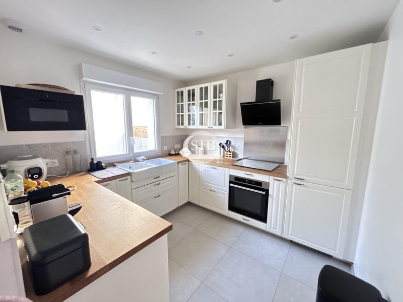 Maison - 150 m² - 6 pièces