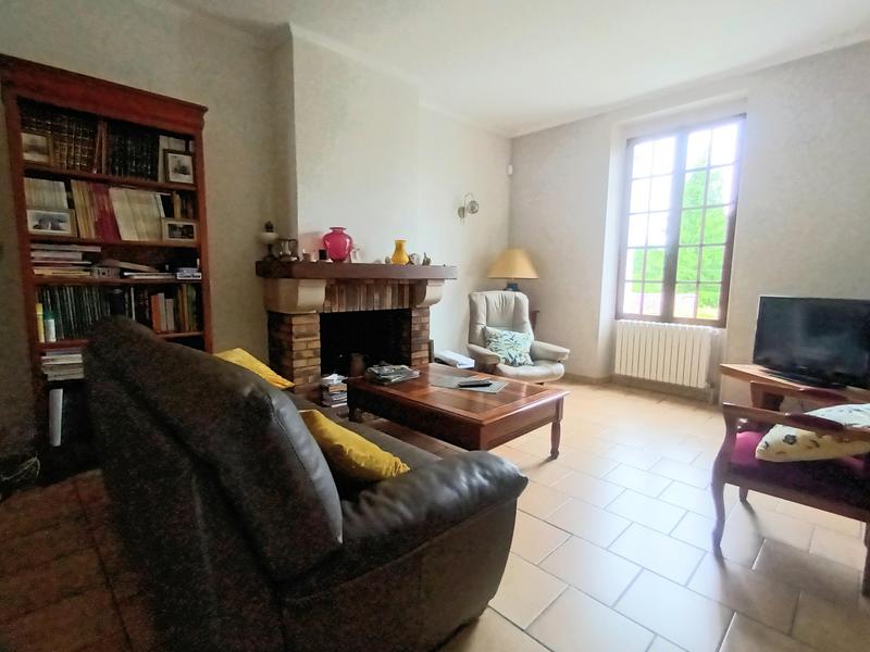 Maison - 137 m² - 6 pièces