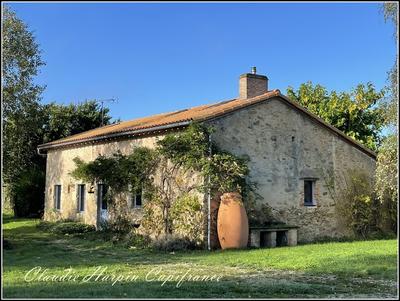 Maison de campagne - 430 m² - 14 pièces