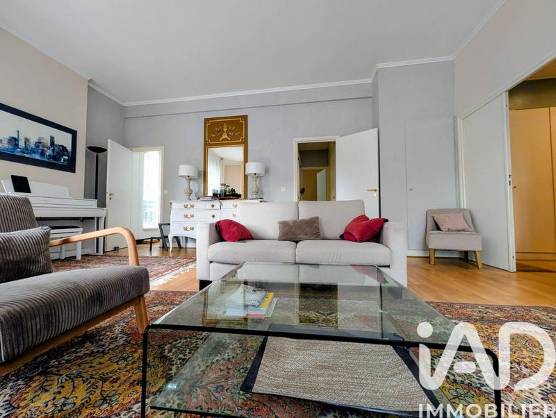 Appartement - 75 m² - 3 pièces