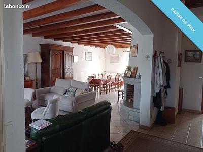 Maison - 187 m² - 7 pièces