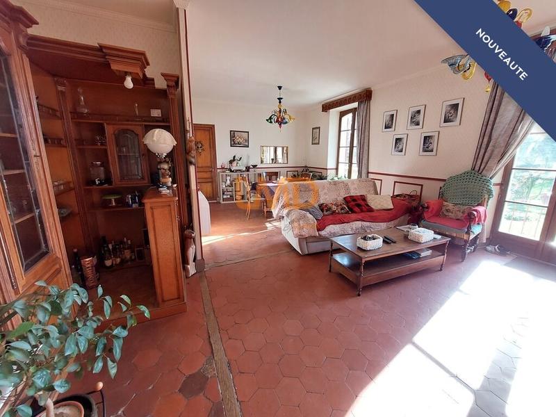 Maison en pierre - 140 m² - 4 pièces