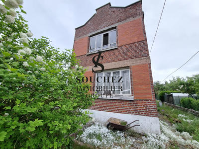 Maison - 97 m² - 5 pièces