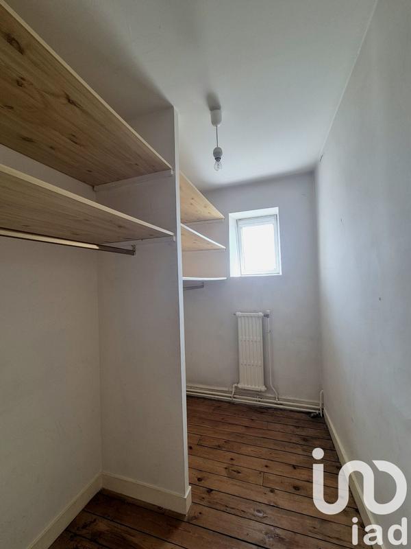 Maison - 250 m² - 8 pièces