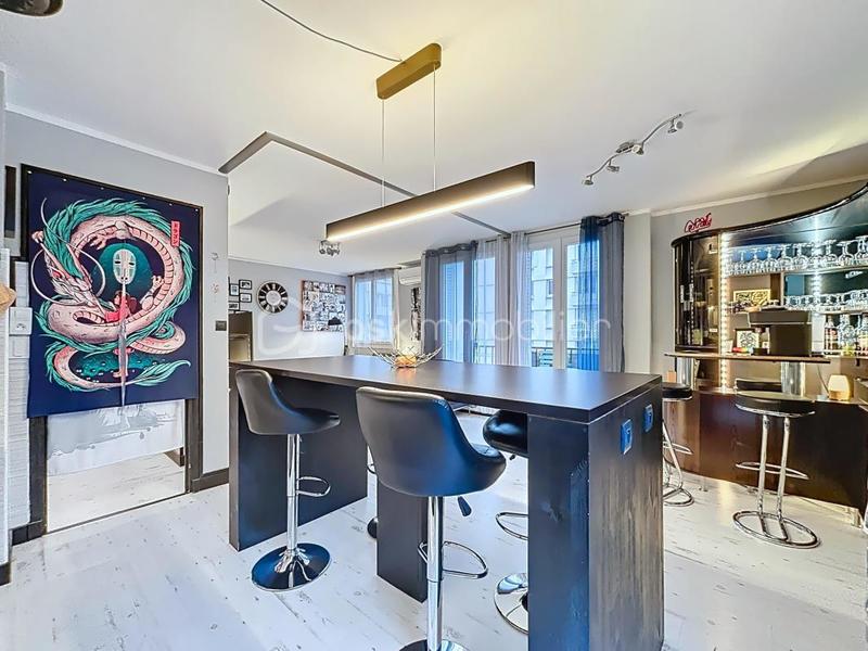 Appartement - 67 m² - 3 pièces