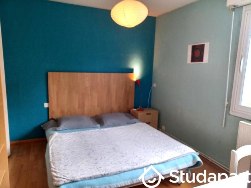 Chambre - 12 m² - 1 pièce