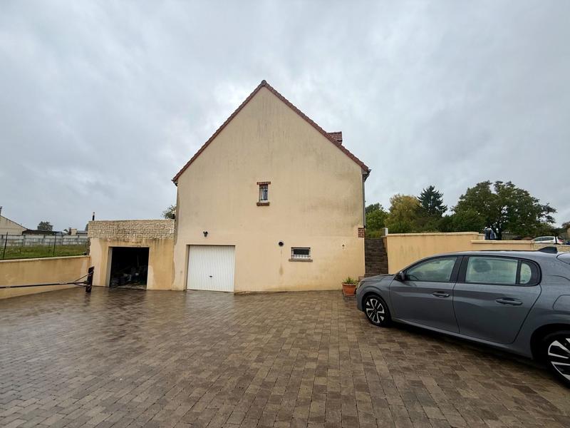 Maison - 133 m² - 6 pièces