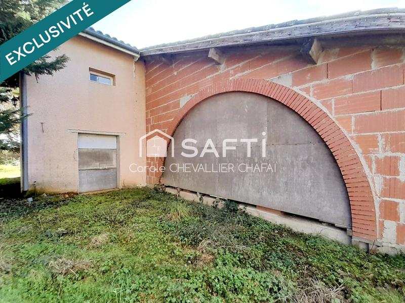 Maison - 380 m² - 16 pièces