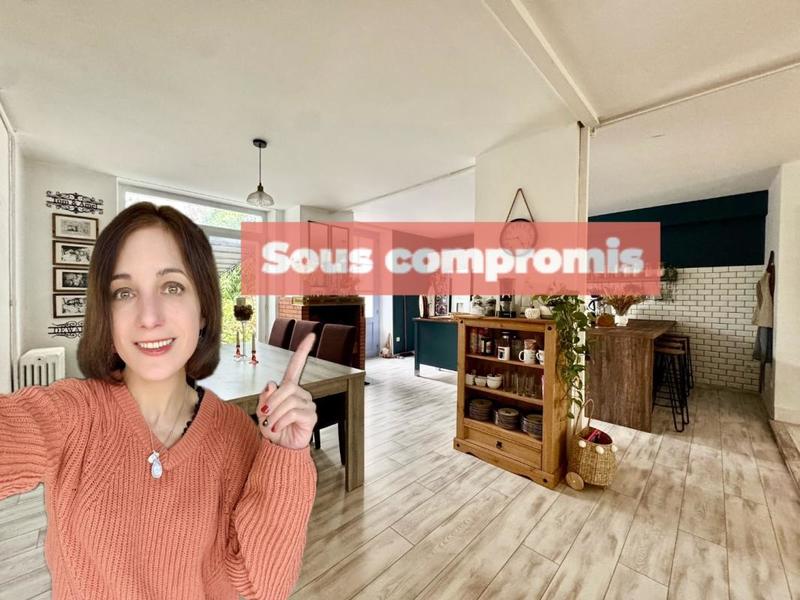 Maison de ville - 238 m² - 8 pièces