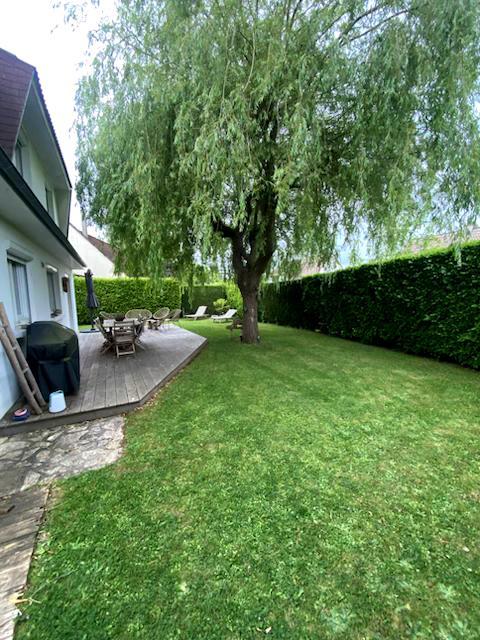 Maison traditionnelle - 125 m² - 6 pièces