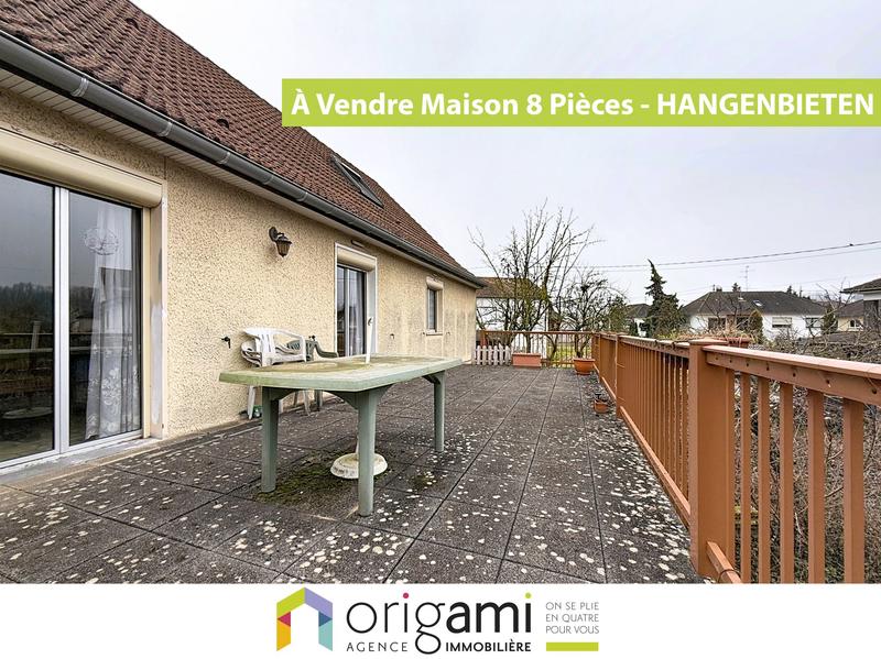Maison - 154 m² - 8 pièces