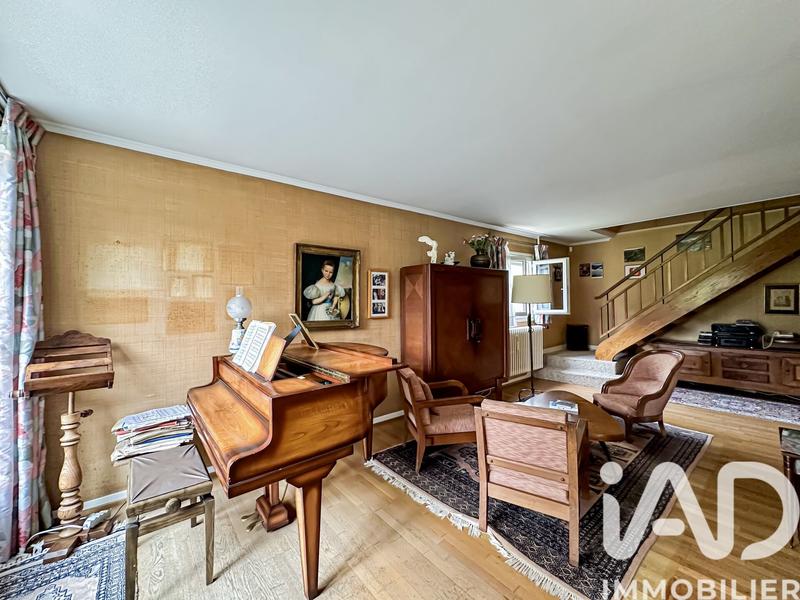 Maison - 139 m² - 7 pièces