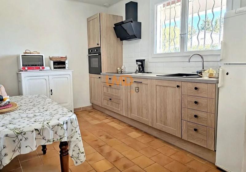 Maison traditionnelle - 166 m² - 6 pièces