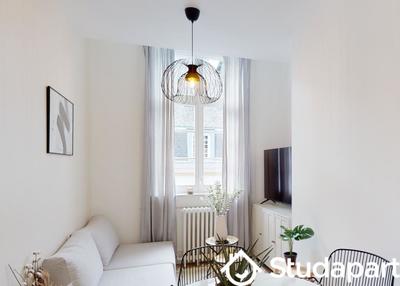 Chambre - 13 m² - 1 pièce