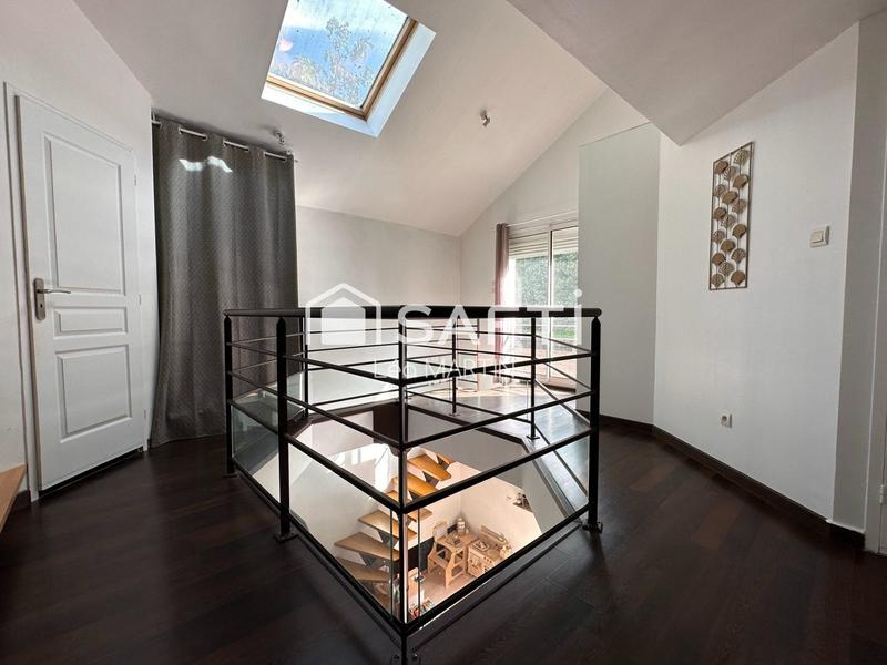 Maison - 108 m² - 4 pièces