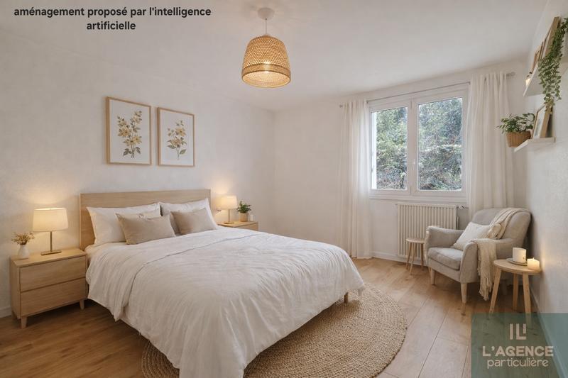 Appartement - 90 m² - 5 pièces