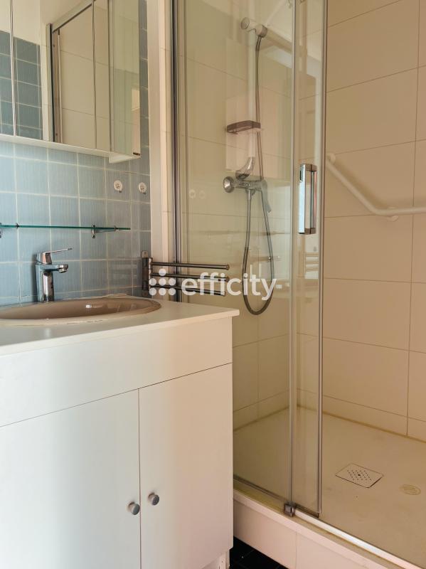 Appartement - 105 m² - 5 pièces