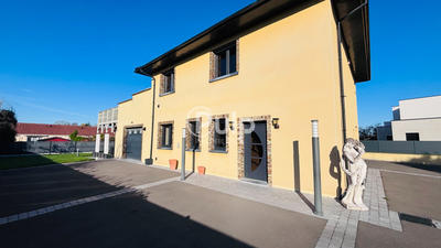 Villa - 197 m² - 6 pièces