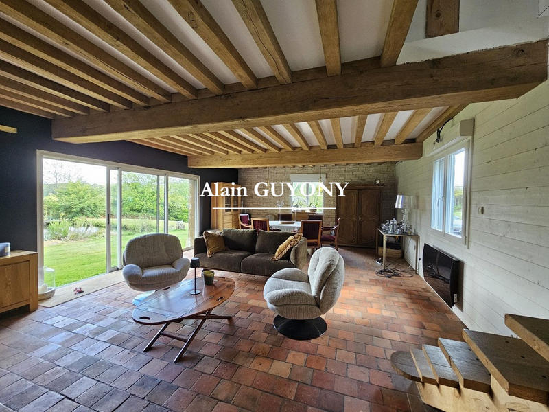 Maison - 130 m² - 4 pièces