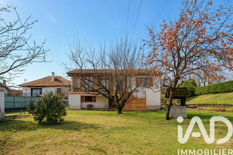 Maison - 120 m² - 6 pièces