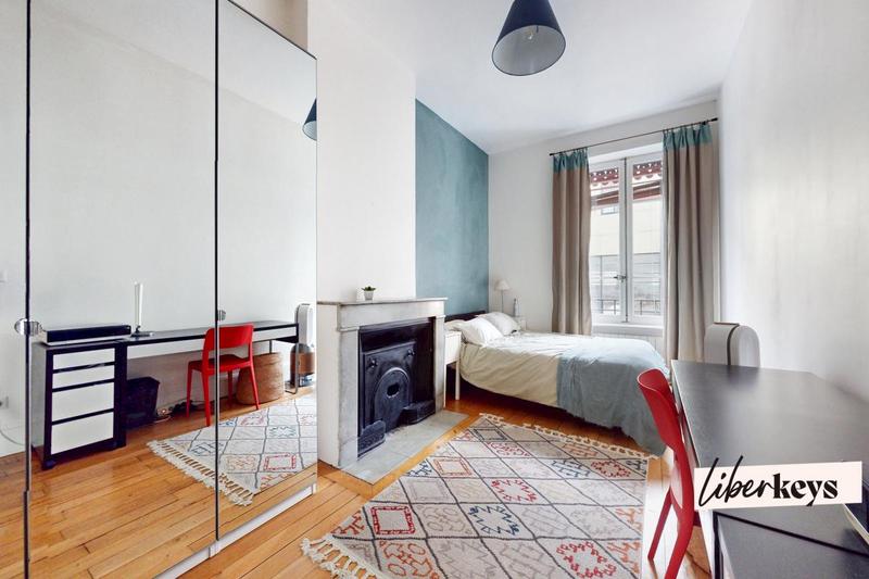 Appartement ancien - 62 m² - 2 pièces