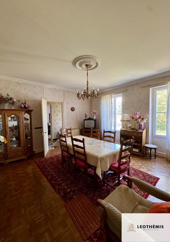 Maison ancienne - 165 m² - 8 pièces