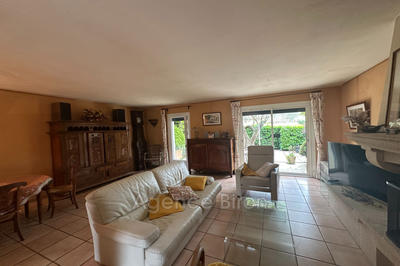 Maison - 161 m² - 6 pièces