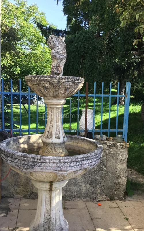 Maison en pierre - 189 m² - 8 pièces