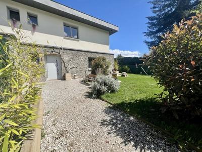 Villa - 137 m² - 6 pièces