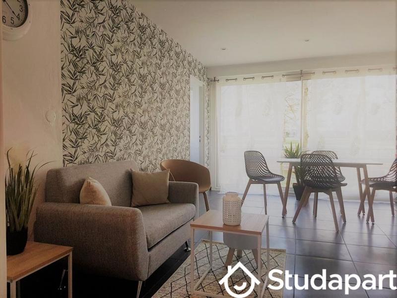 Chambre - 13 m² - 1 pièce