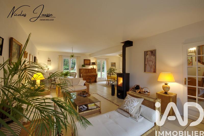 Maison - 158 m² - 9 pièces