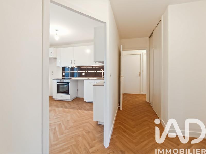 Appartement - 86 m² - 4 pièces