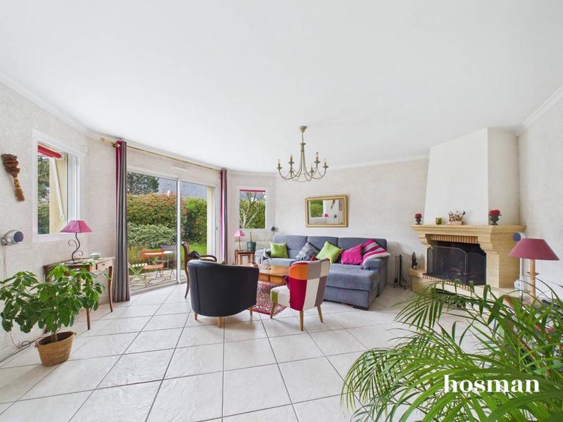 Maison - 174 m² - 7 pièces