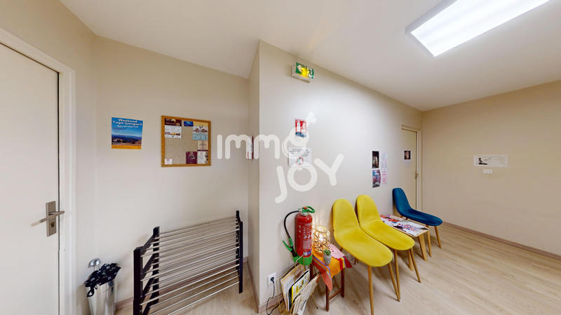 Local commercial - 427 m²