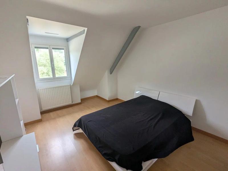 Maison - 219 m² - 8 pièces